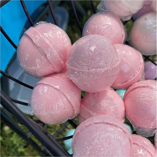 Loving Spell Bath Bomb 2.5oz - Lounies Soap Co.